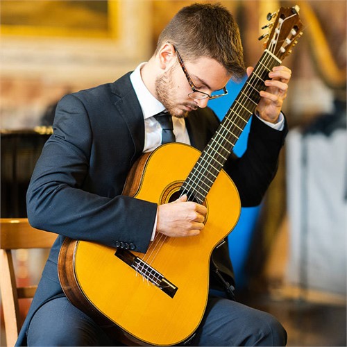 Khóa Học Đàn Guitar Cổ Điển (24 Buổi / 3 Tháng)